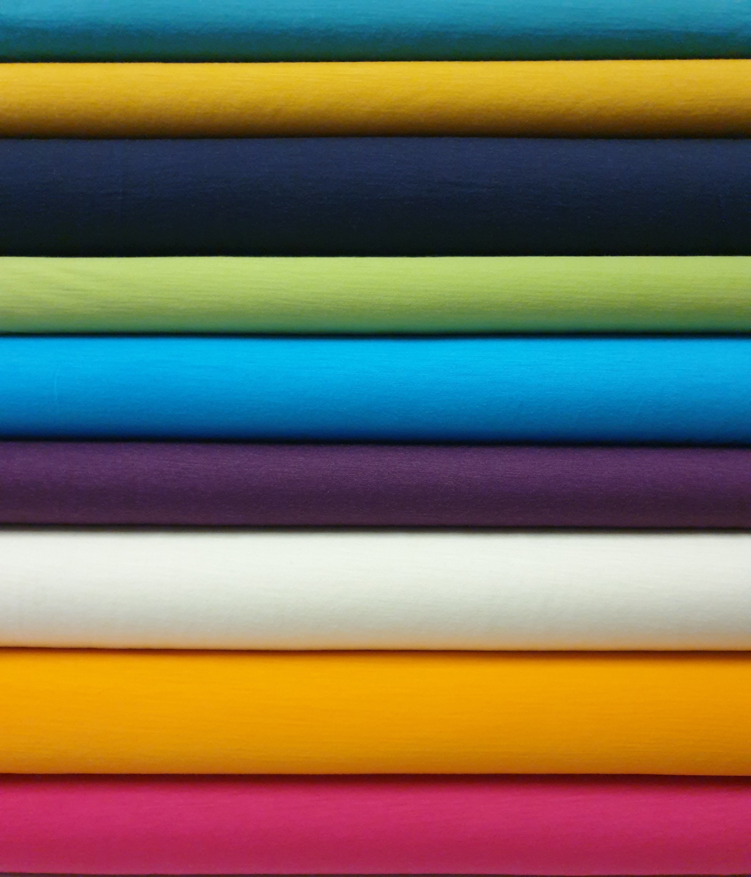 ÜBERRASCHUNGSPAKET FÜR NEUGIRIGE